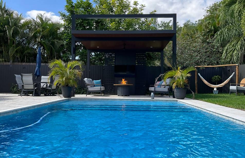Modern pergola simulation wood and bronze